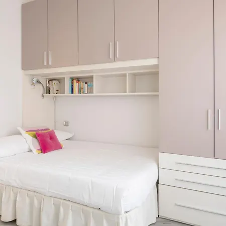 Apartment Adorable Centre, 2 Bd, 4 Guests Milan