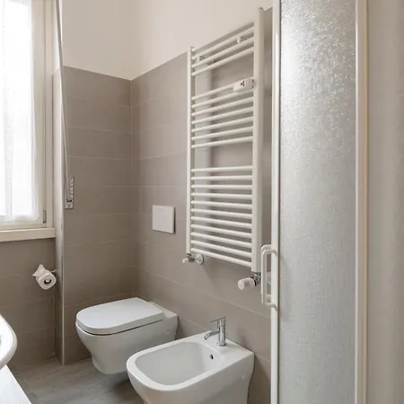Adorable Centre, 2 Bd, 4 Guests Milan